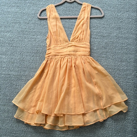 Abercrombie & Fitch XS petite orange dress - Picture 3 of 4